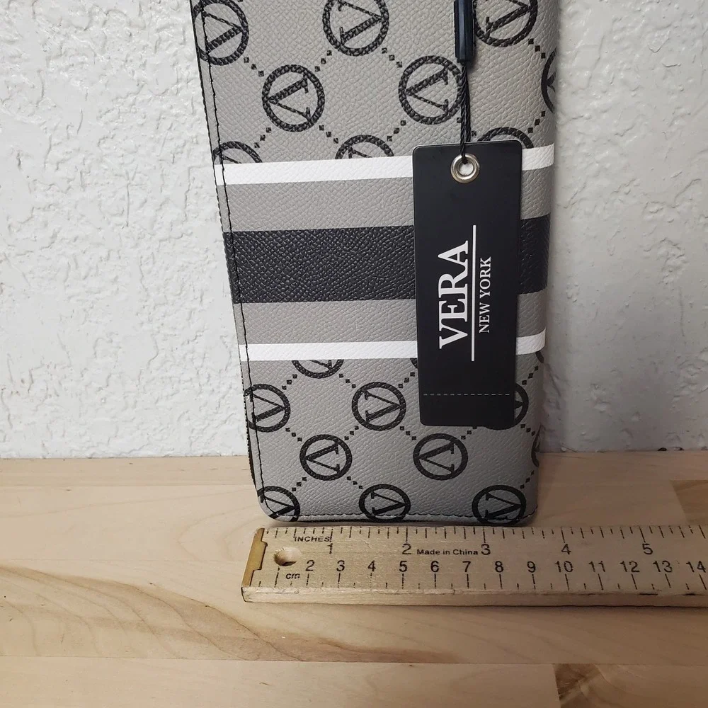 Vera Signature Zip Around Wallet Black And Gray Style VNWS22952 Gold Zipper NEW